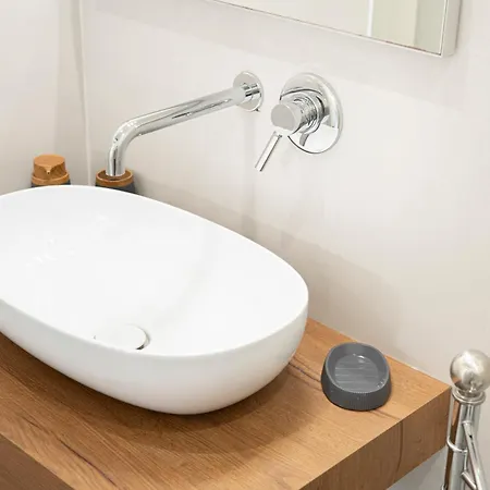 Eos - Elegant & Apartament *