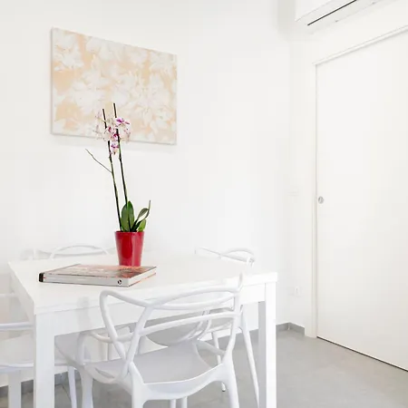 Eos - Elegants & Apartment