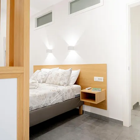 Eos - Elegants & Apartament