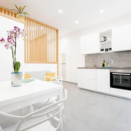 Apartment Eos - Elegants & Syracuse