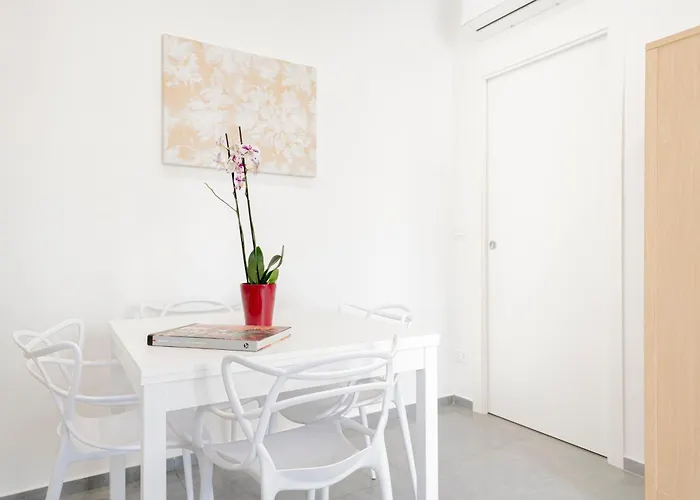 Eos - Elegant & Apartament