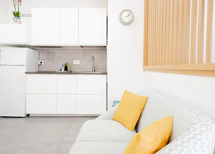 Eos - Elegant & Apartament
